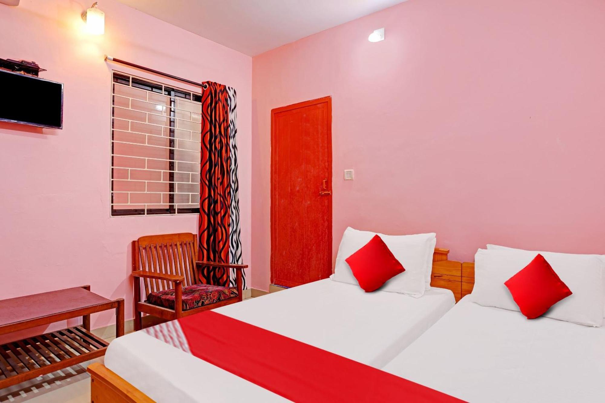 Hotel O Safa Inn Trippapur Экстерьер фото